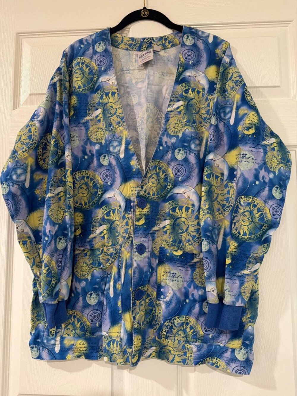 S.C.R.U.B.S. Medium Blue & Yellow Sun Moon Print Button Front 100% Cotton Scrub